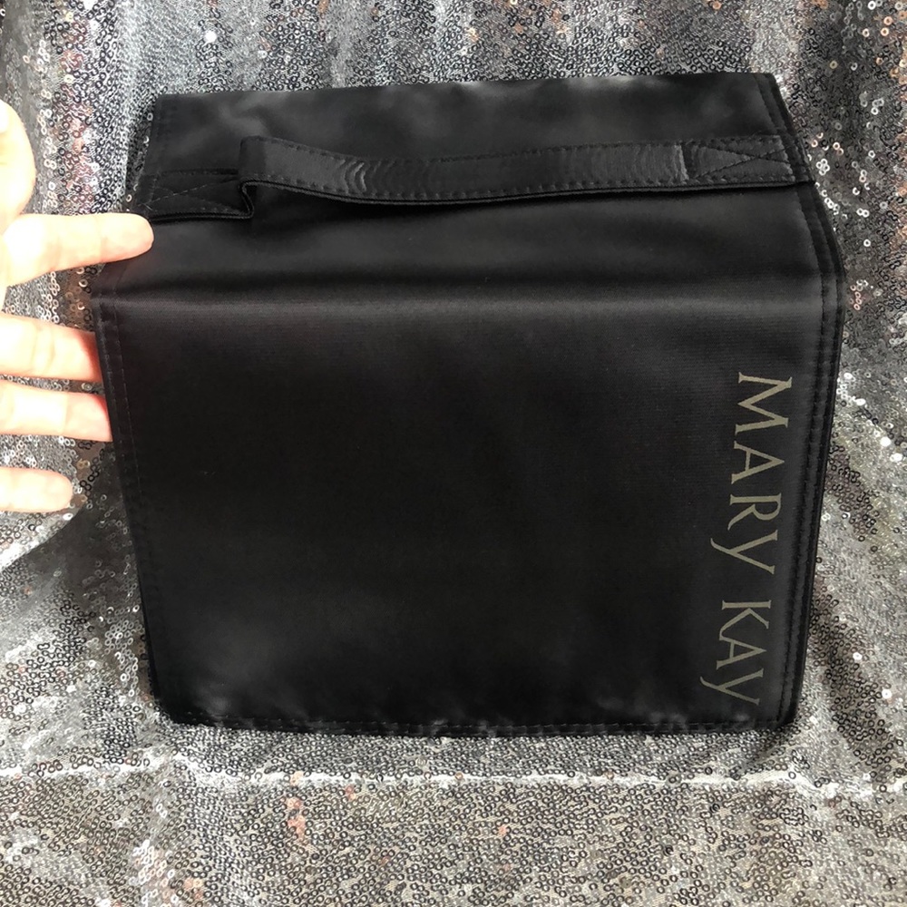 Roll up makeup bag